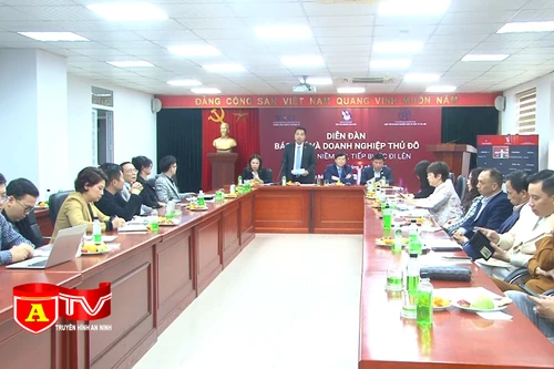 Diễn đàn Báo chí & Doanh nghiệp Thủ đô- Giữ vững niềm tin, tiếp bước đi lên