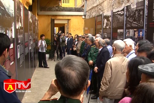 Ra mắt trưng bày "Phút hồi sinh" tại di tích Nhà tù Hỏa Lò