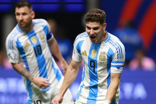 Messi lập kỷ lục, Argentina khởi đầu suôn sẻ ở Copa America 2024