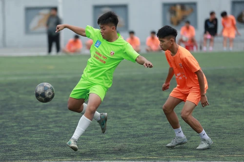 Hình ảnh loạt trận 14h30 ngày 27-11