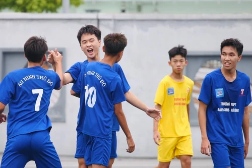 Ngày thi đấu 5: "Huynh đệ tương tàn" vì tấm vé đi tiếp