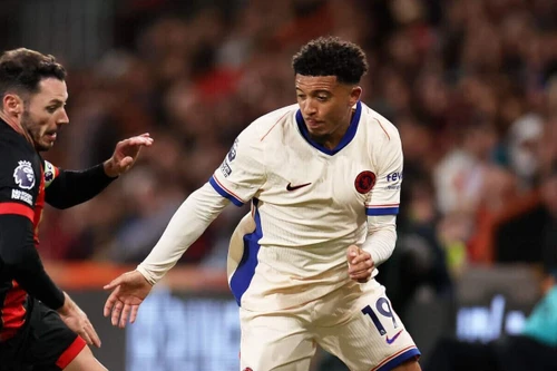 Sancho được người MU nhắn nhủ sau màn ra mắt ấn tượng ở Chelsea