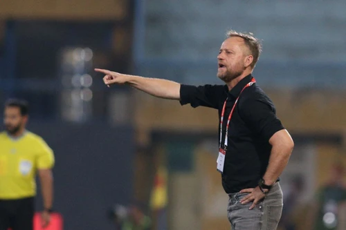 HLV Polking nói gì khi Công an Hà Nội thắng đại diện Singapore 5-0?