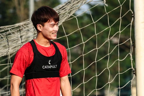 Hoàng Đức xuống hạng Nhất chơi bóng sau khi rời Thể Công Viettel