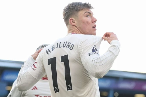 Ghi bàn như máy, Hojlund lập kỷ lục Ngoại hạng Anh