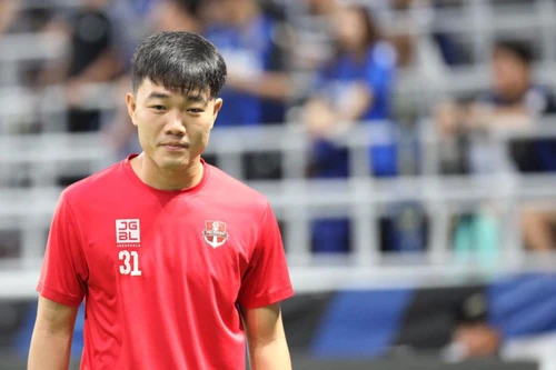 Lương Xuân Trường đổi CLB thứ 6 trong sự nghiệp