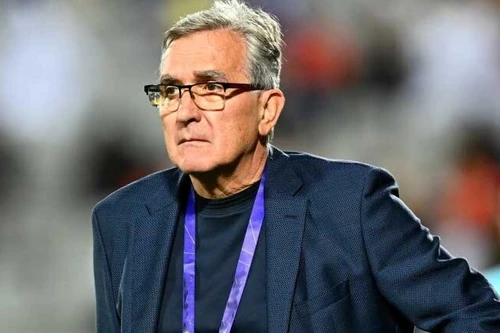 Đội tuyển Trung Quốc có HLV mới sau chuỗi trận bết bát