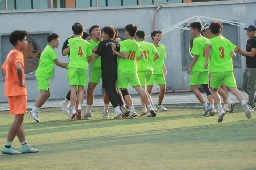 Hình ảnh loạt trận 15h30 ngày 30-10