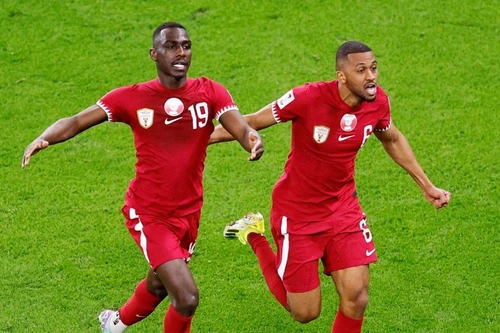 Quật ngã Iran, chủ nhà Qatar vào chung kết Asian Cup