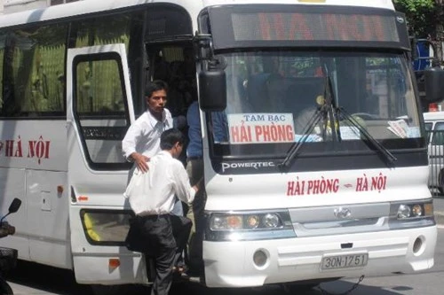 Lập chuyên án điều tra tình trạng bảo kê xe khách trên quốc lộ 5