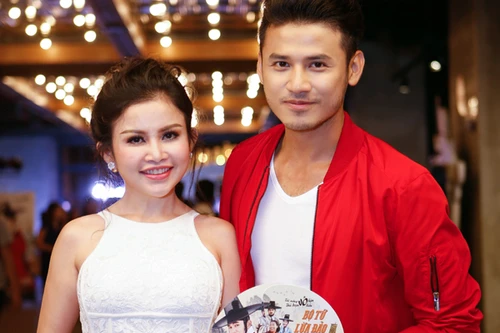 "Trốn" đoàn phim, Anh Tài dự sự kiện cùng Janny Thủy Trần