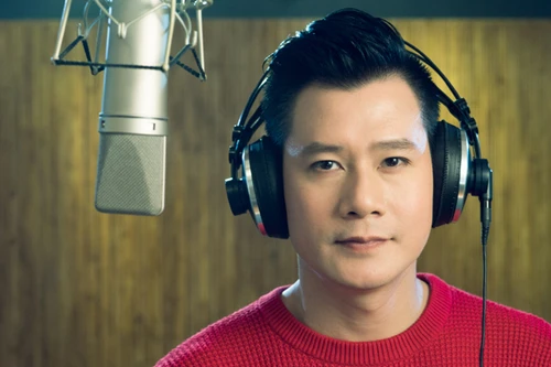 Quang Dũng thổn thức hát "Mãi mãi bên em"