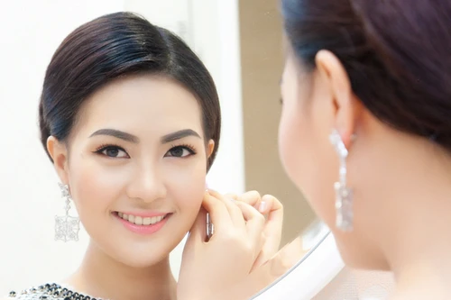 Hoa hậu Mai Hà Ngân rạng ngời tham dự sự kiện thời trang