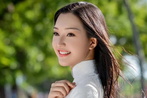 Hoa hậu Việt Nam 2016: Thêm 1 ứng viên rút lui trước thềm chung kết