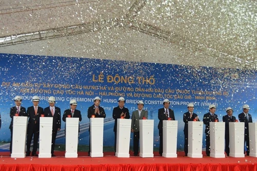 Hơn 2.800 tỷ đồng xây cầu bắc qua sông Hồng nối 2 cao tốc