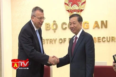 Đẩy mạnh hợp tác quốc tế trong đấu tranh phòng, chống tội phạm 