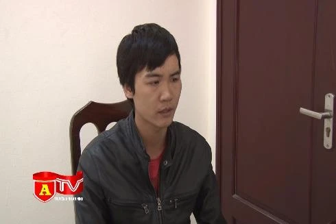 Tạm giữ hình sự đối tượng đá chảo mỡ làm bỏng 2 cháu bé