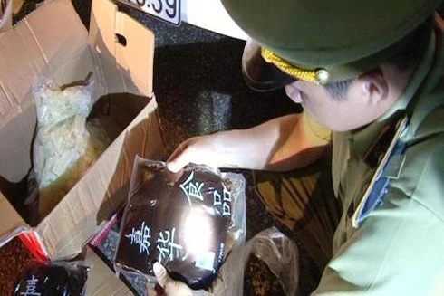 Audio 29-8-2016: Gần 100kg nhân bánh Trung thu Trung Quốc từ biên giới "tuồn" vào Việt Nam