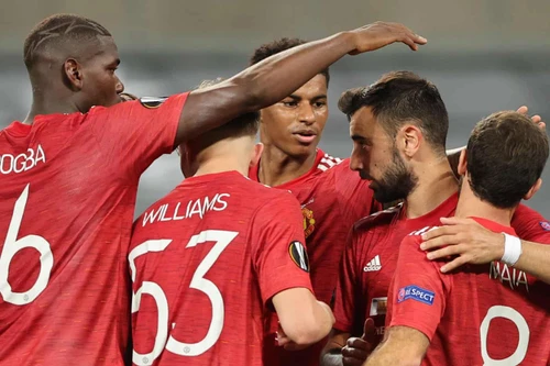 [ẢNH] Bruno Fernandes lại hóa cứu tinh, M.U vất vả vào bán kết Europa League