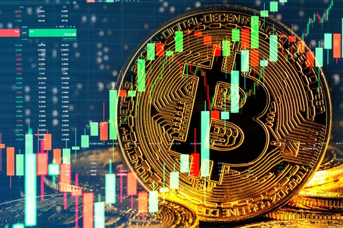 Bitcoin lần đầu vượt 100.000 USD, giá vàng đứng im