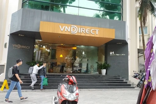 Dự kiến hôm nay VNDirect sẽ test thông luồng giao dịch với HOSE, HNX