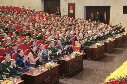 Thành phố Hà Nội gặp mặt, tri ân cán bộ cấp tướng quân đội đã nghỉ hưu, nghỉ công tác