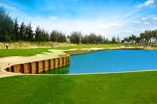World Golf Awards vinh danh Legend Danang Golf Resort là sân golf tốt nhất Việt Nam 2024