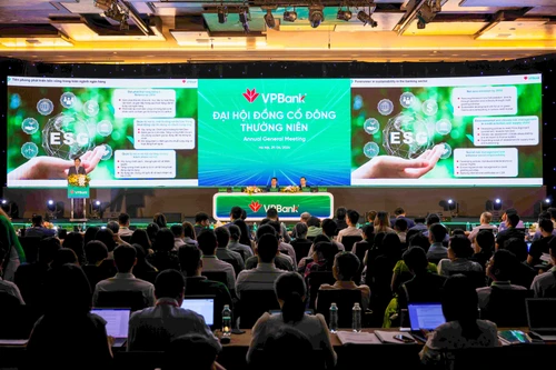 ĐHĐCĐ VPBank: Mục tiêu lợi nhuận 23.165 tỷ đồng, chia cổ tức tiền mặt 10%