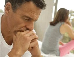 Tôi 72 tuổi, hãy giúp tôi... “nổ súng” 