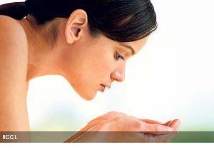 7 bước đơn giản giúp loại bỏ nhanh mụn trứng cá