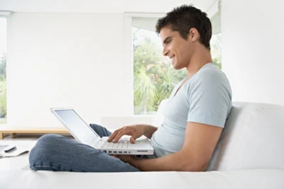 Latop kết nối wifi gây tổn hại tới ADN của tinh trùng