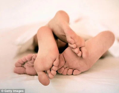 Mỗi lần “yêu” đốt cháy bao nhiêu calo?