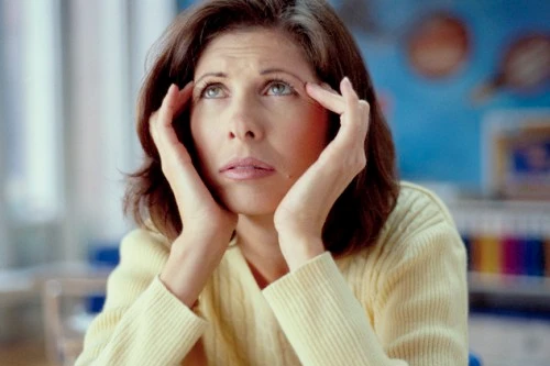 Kiểm soát các triệu chứng mãn kinh