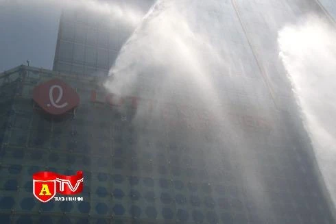 Diễn tập phương án cứu nạn, chữa cháy tại Trung tâm thương mại Lotte Hà Nội