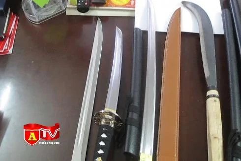 Bóc gỡ đường dây ma túy liên tỉnh, thu giữ nhiều vũ khí "nóng"