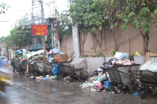 Khổ vì ô nhiễm rác
