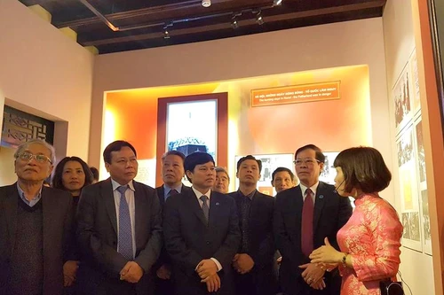 Thăm lại di tích nơi Bác Hồ viết "Lời kêu gọi toàn quốc kháng chiến"