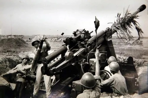 Pháo cao xạ KS-19 trong tay Việt Nam bắn hạ oanh tạc cơ B-52 Mỹ cuối năm 1972