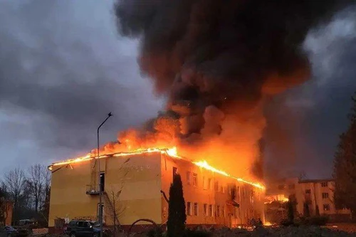 Không kích thành phố sát NATO, bước đi toan tính những cũng đầy nguy hiểm của Nga tại Ukraine