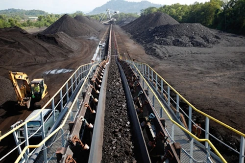 Moscow - Kiev lại căng thẳng vì Nga ngừng bán than cho Ukraine