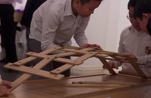 Chạm vào toán học