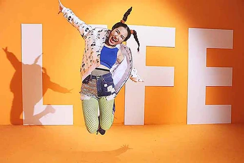 Hòa Minzy "làm lại từ đầu" với phương châm "Sống không hối tiếc"