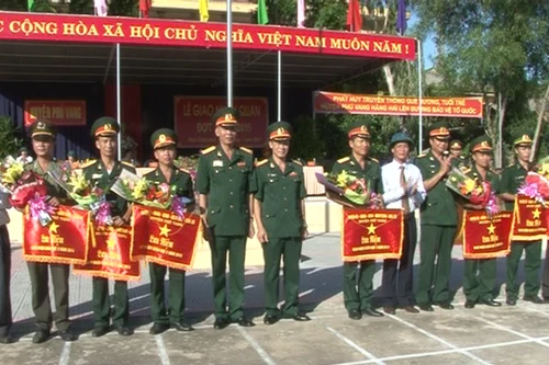 Thừa Thiên Huế: Hơn 500 thanh niên đã nhập ngũ