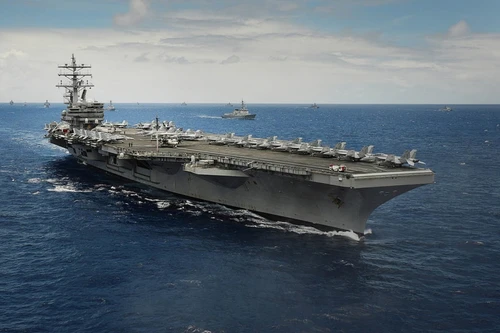 Tàu sân bay hạt nhân USS Ronald Reagan của Mỹ tới Nhật Bản 