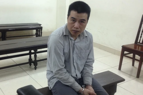 Chấm dứt tình nghĩa giang hồ vì cô "vợ hờ" tham lam... tình ái