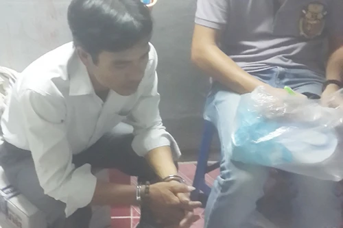 “Hô biến” cồn và nước đường thành rượu giả