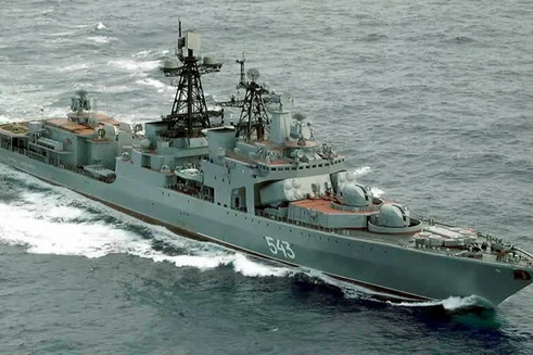 [ẢNH] Tàu chống ngầm cỡ lớn của Nga nhận tên lửa siêu thanh Zircon cực mạnh