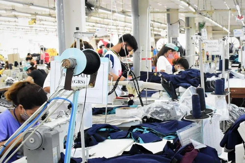 Chính phủ yêu cầu tích cực hỗ trợ doanh nghiệp duy trì, phát triển sản xuất