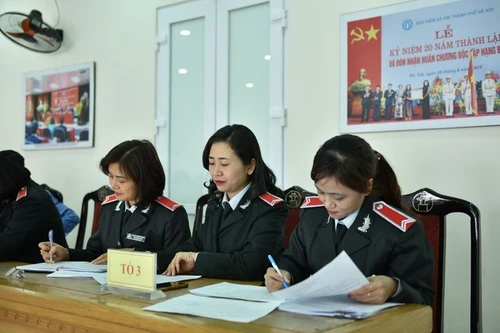 Hà Nội công bố 100 đơn vị chậm đóng bảo hiểm xã hội kéo dài, tính đến đầu tháng 12-2024