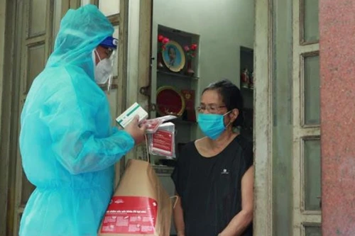 Hà Nội lần đầu vượt ngưỡng 15.000 ca Covid-19 trong ngày